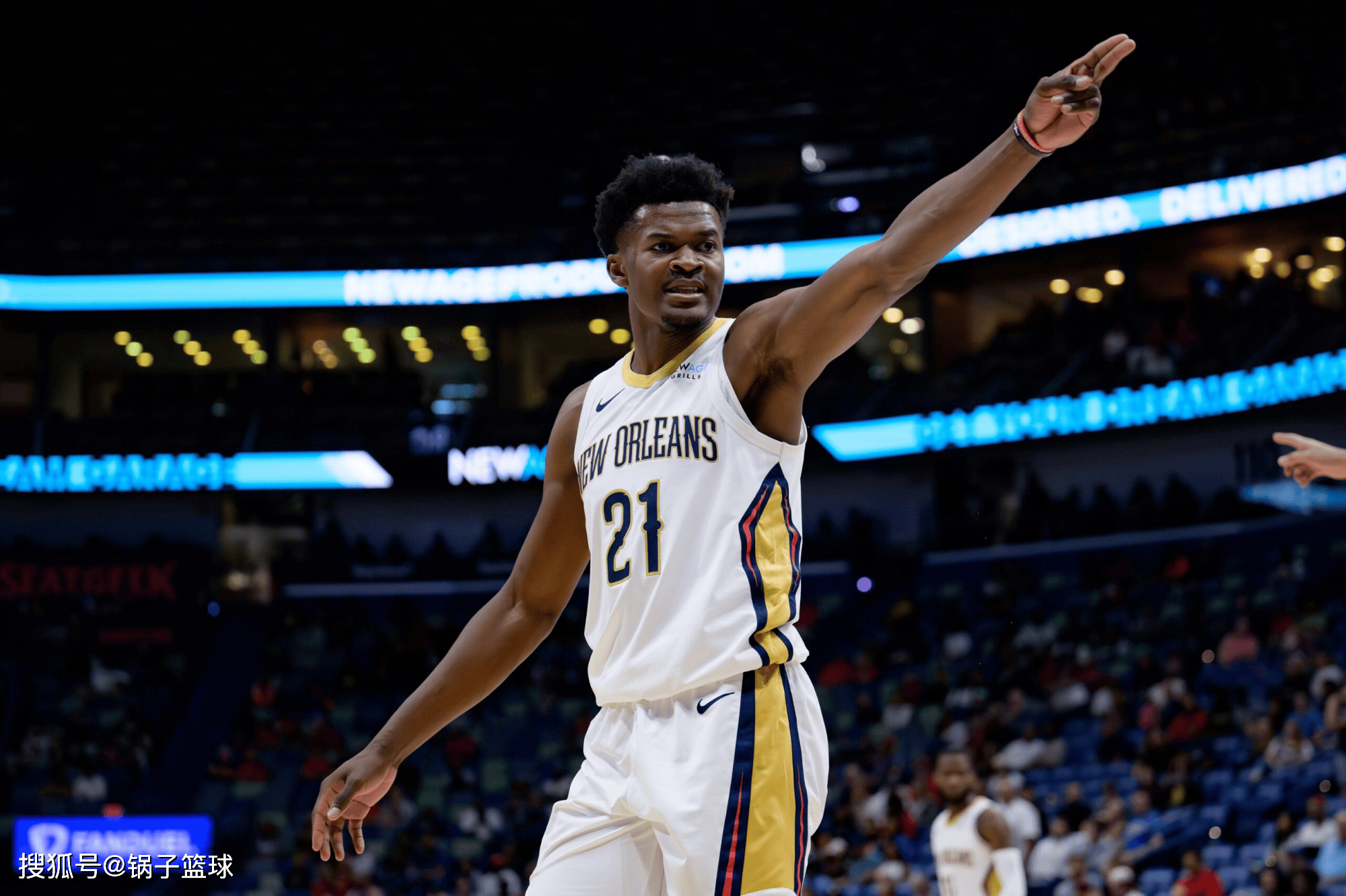 关于优秀新秀球员在赛场上崭露头角的信息 关于优秀新秀球员在赛场上崭露头角的信息