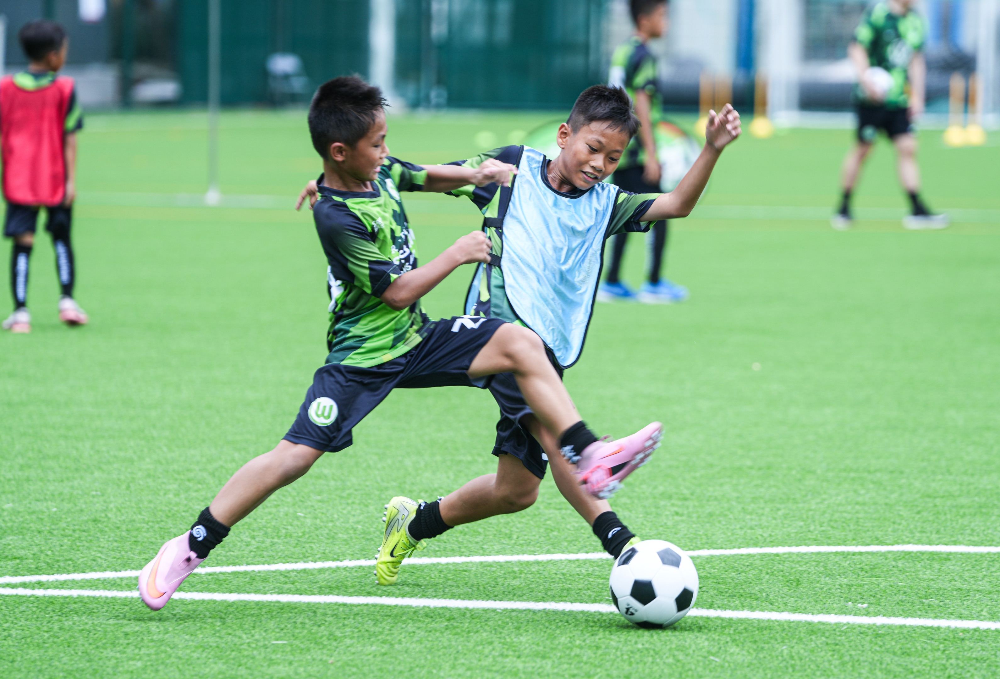 包含沃尔夫斯堡球员在训练中受伤的词条 包含沃尔夫斯堡球员在训练中受伤的词条