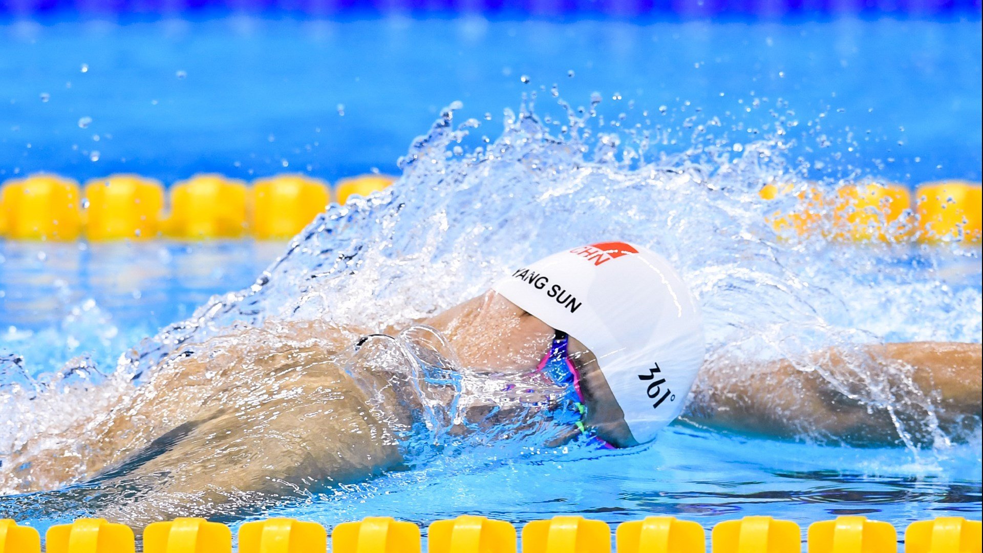 当雷恩踏平冰岛,孔德如何在F1新赛季揭幕战中接管比赛